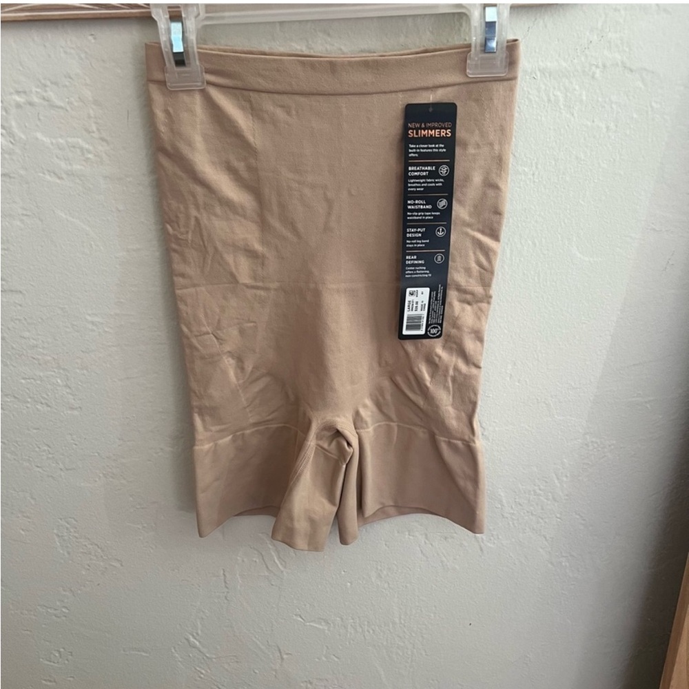 Jockey Slimmers Breathe High Waist Shorts Size L. NWT
